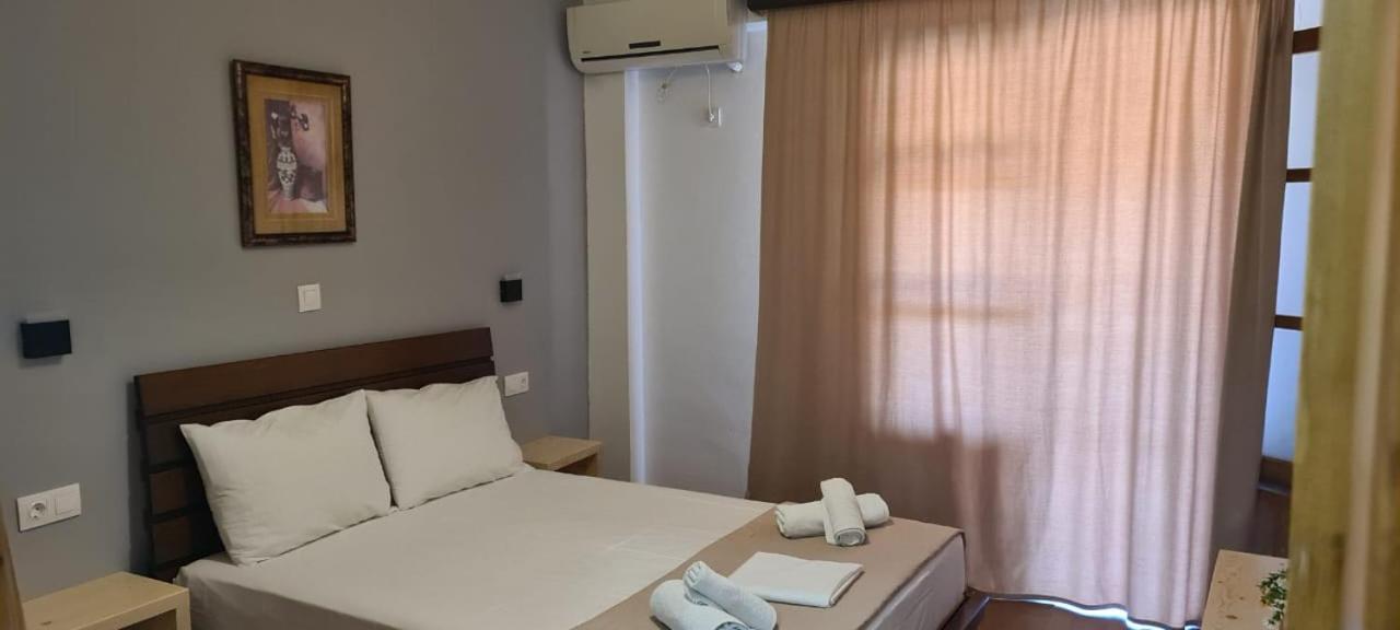 Aparthotel Llazari Himare